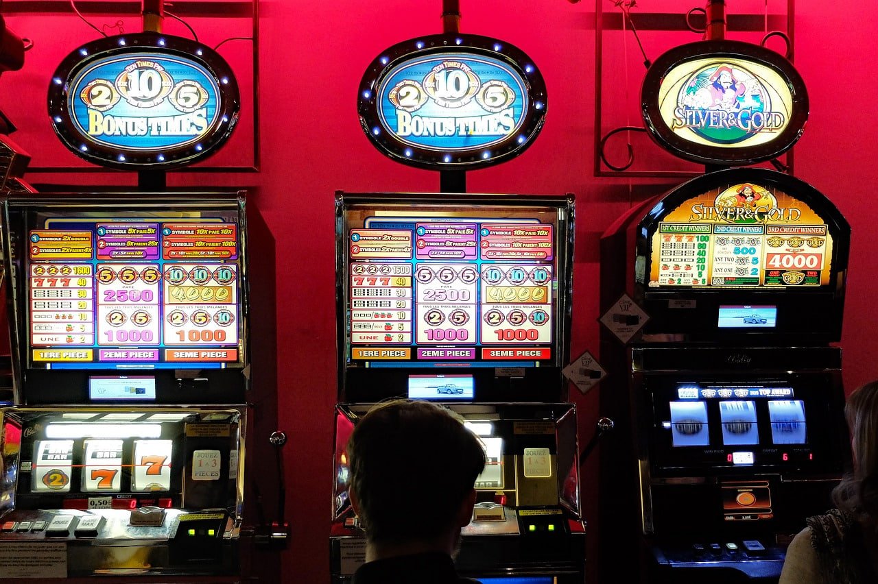 SlotBet VIP အစီအစဉ် Cashback နှင့် Bonus အထူးအကျိုးခံစားခွင့်များ